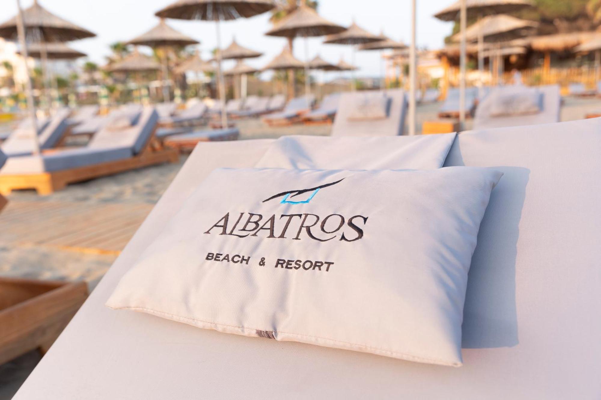 Hotel Albatros & Rrogozhine